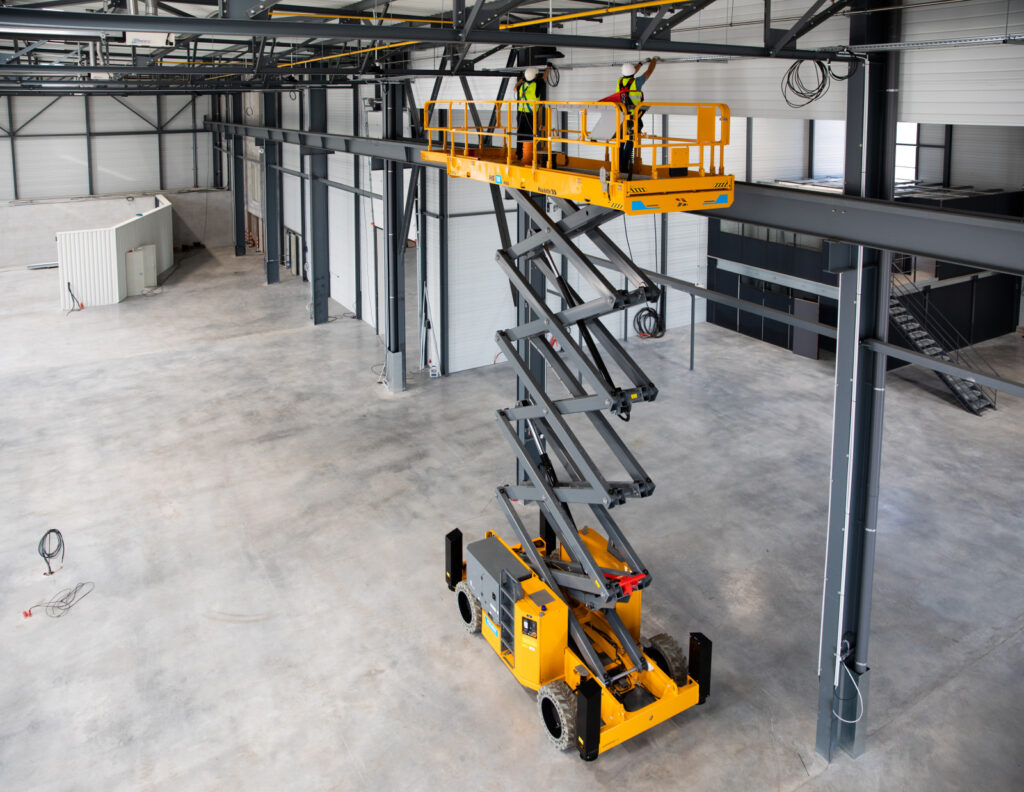 Haulotte HS18 E PRO Electric scissor lift