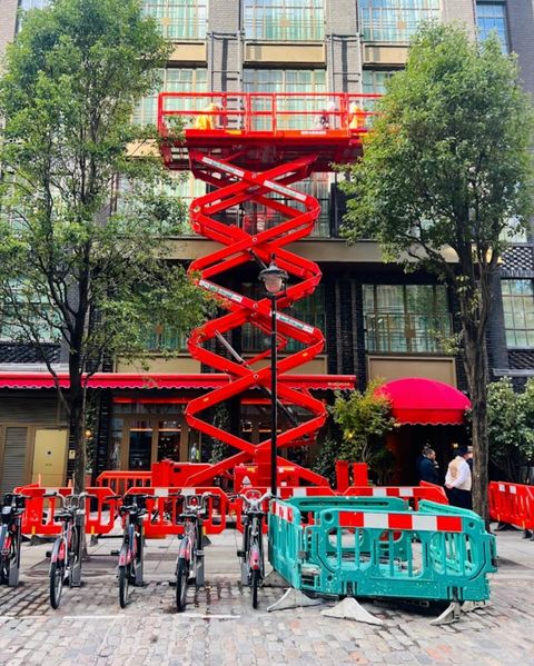 Soho scissor lift delivery by JMS