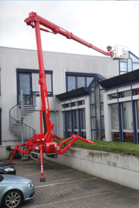 LEO21GT tracked spider boom