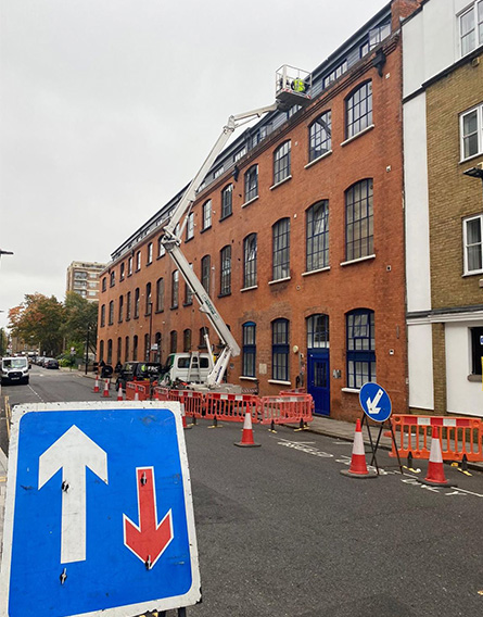 JMS Operated Hire - Truck Mounted Boom Hire