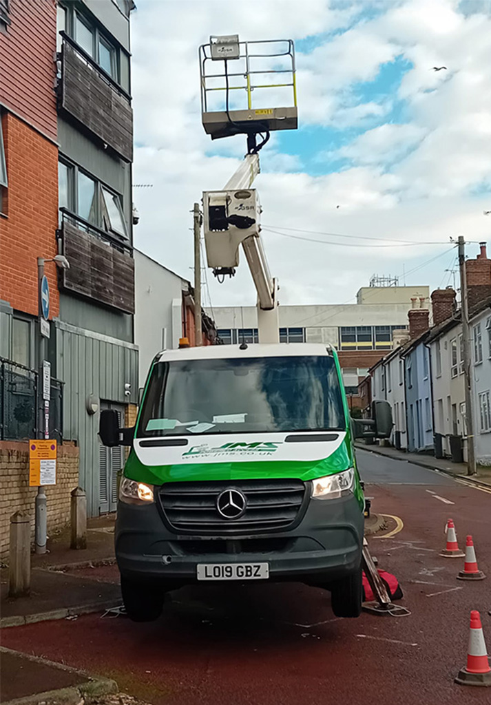 GSR200PX-truck-mounted-boom